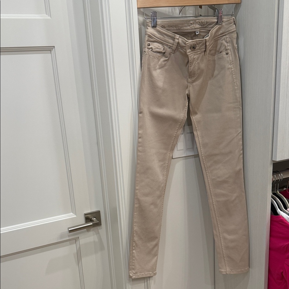 DL1961 Women's Tan Skinny Jeans